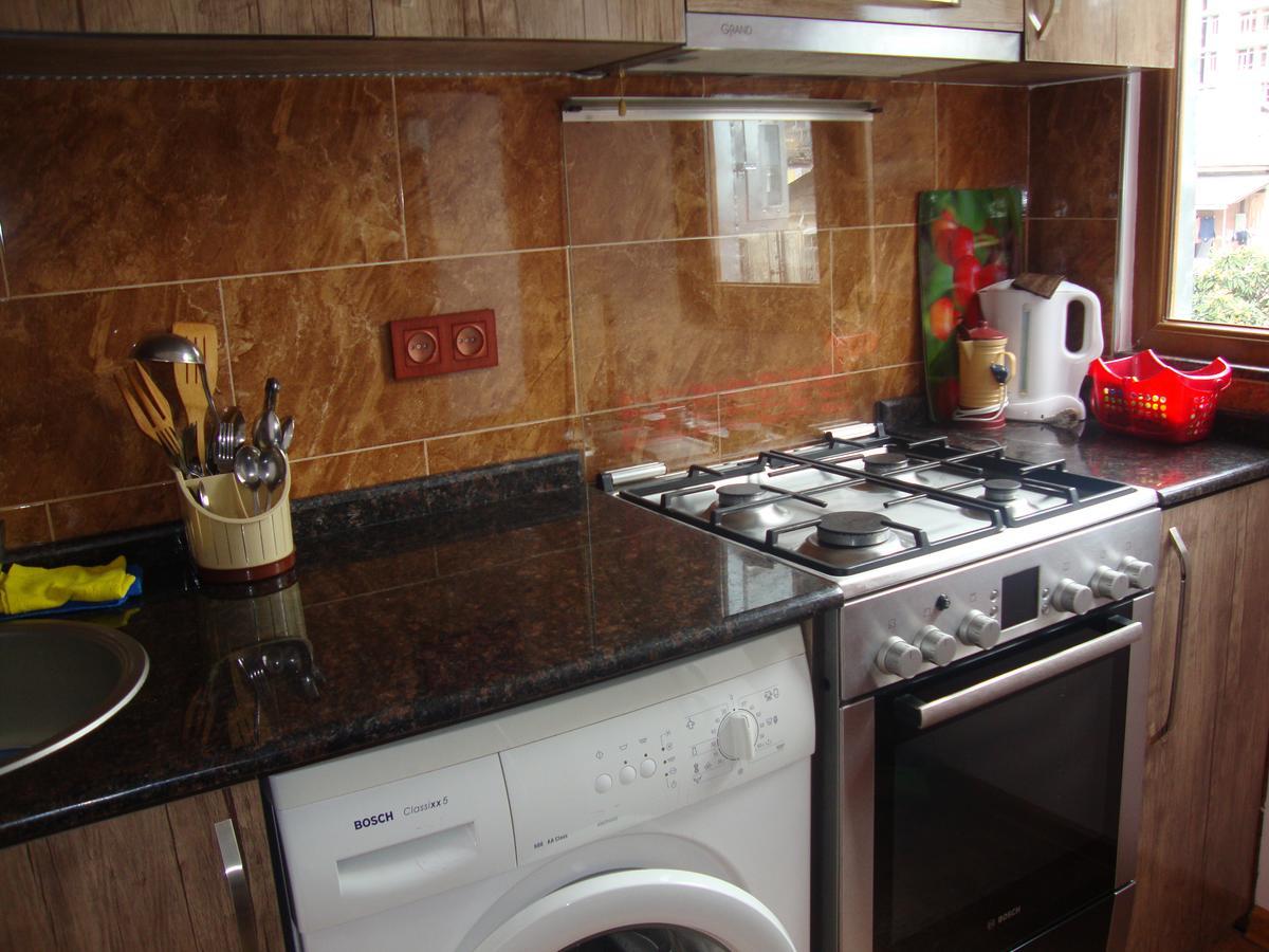 Appartamento Madona'S House Batumi Esterno foto